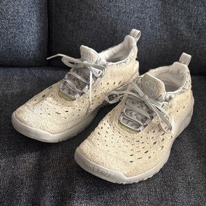 Nike Free Run Trail Men's Shoes Neutral Grey-Summit White CW5814-002